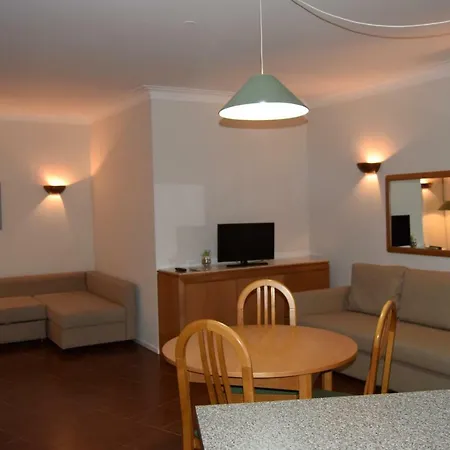 Lovely Estrela Vau - Swimming Pool View *