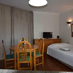 Lovely Estrela Vau - Swimming Pool View Апартаменти